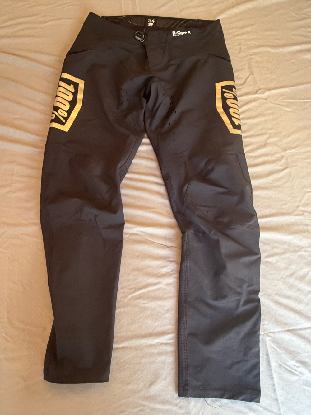 100% R-Core X DH Mountain Bike Pants Size 34 BOA Closure Black
